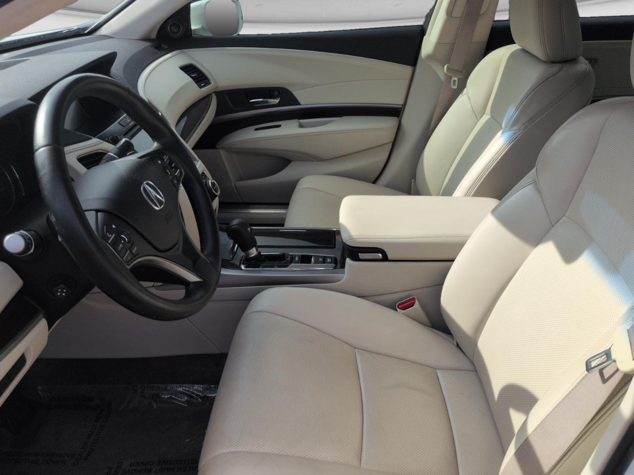 Acura RLX 4dr Sdn Tech Pkg 2016