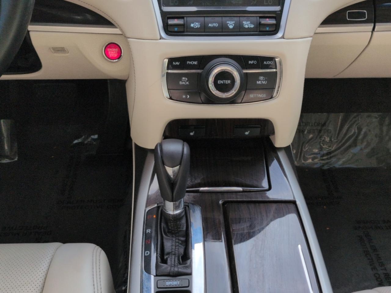 Acura RLX 4dr Sdn Tech Pkg 2016