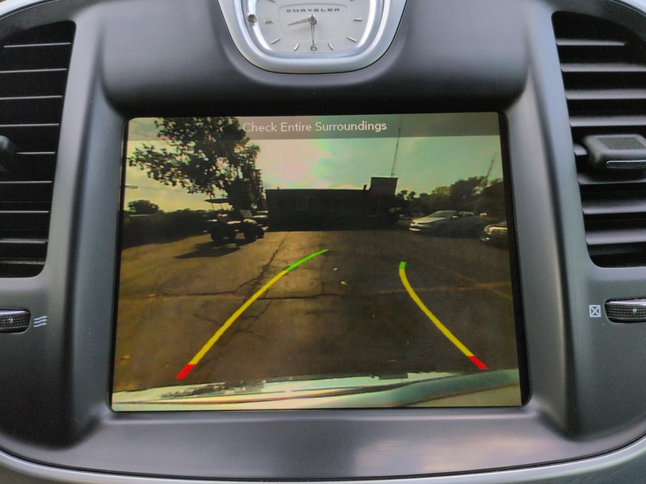 Chrysler 300 Touring RWD 2019