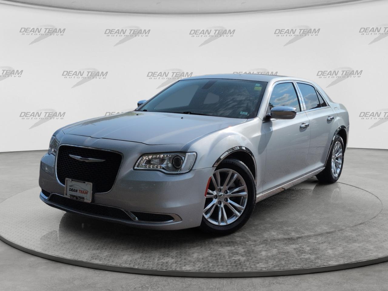 Chrysler 300 Touring RWD 2019