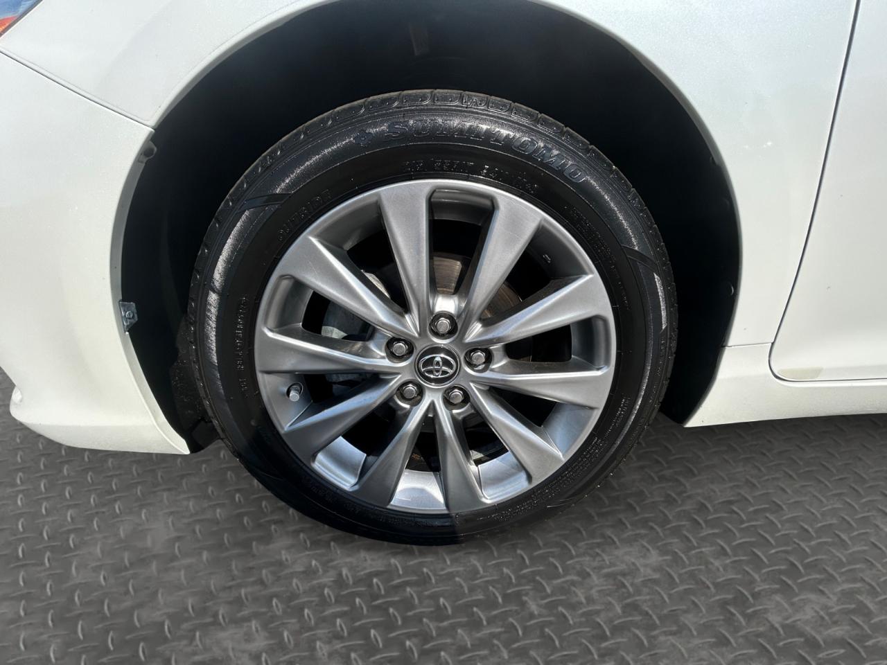 Toyota Camry  2017
