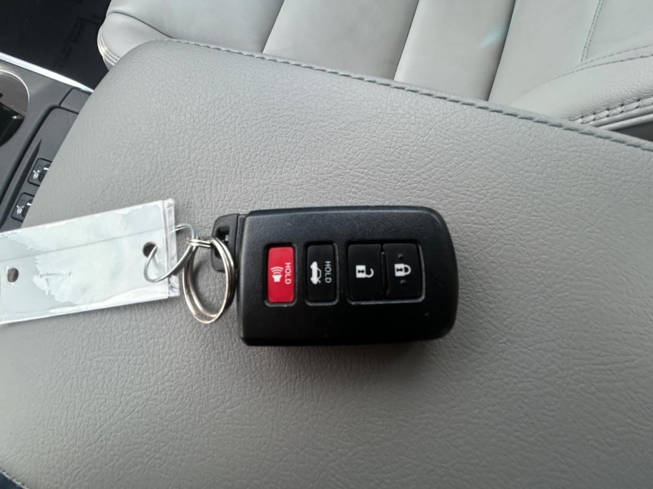 Toyota Camry  2017