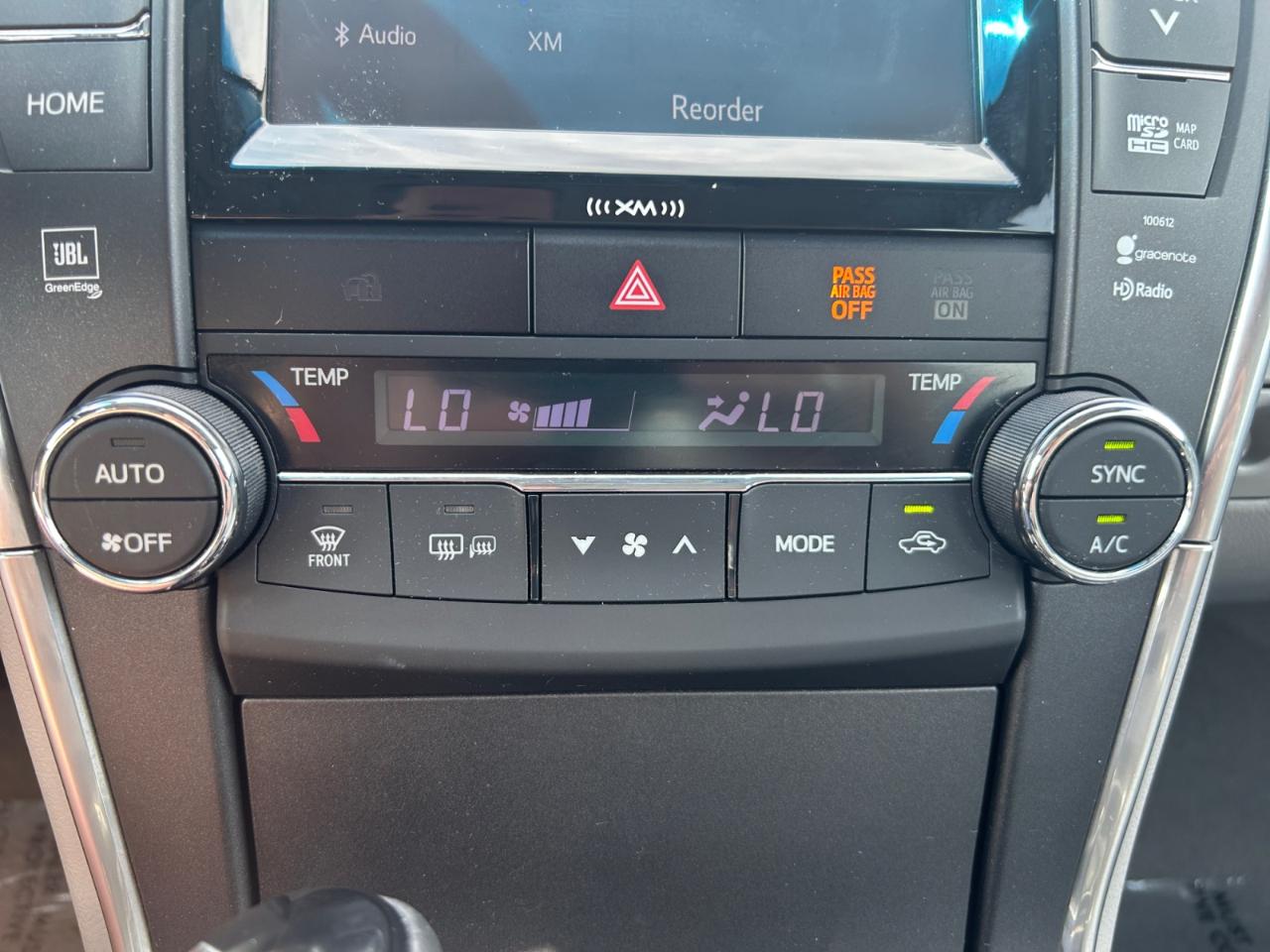 Toyota Camry  2017