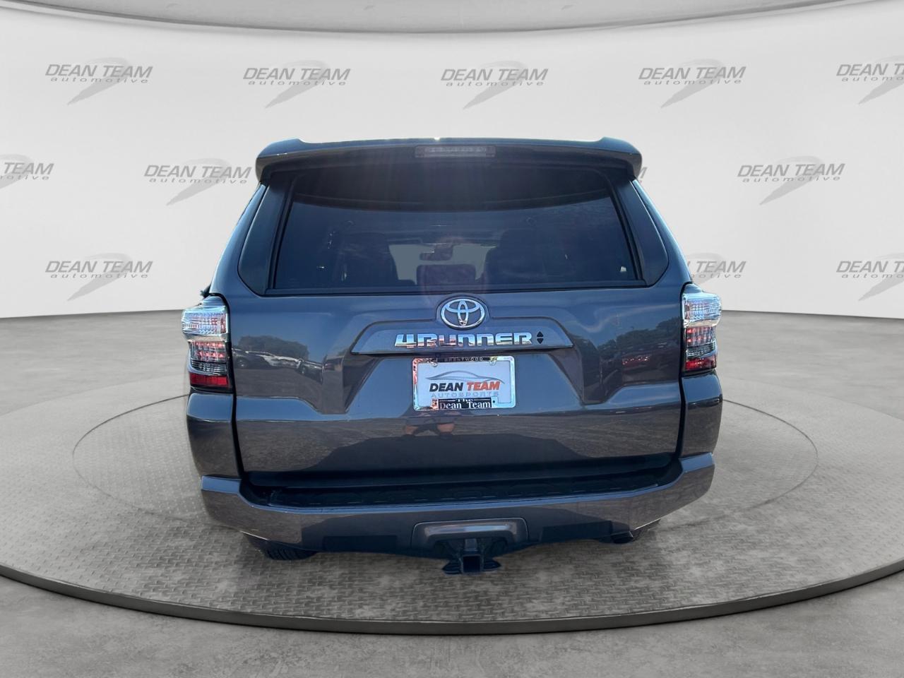 Toyota 4Runner SR5 Premium 4WD 2021