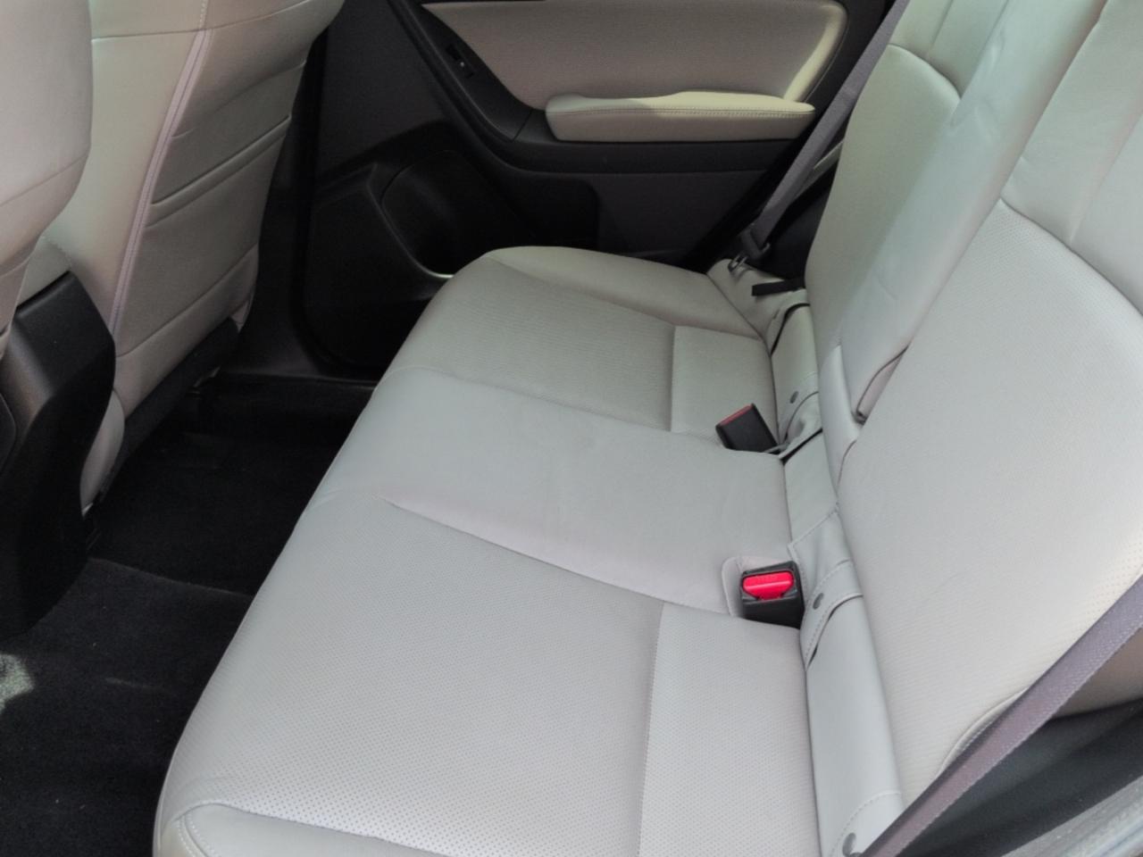 Subaru Forester 4dr CVT 2.5i Limited PZEV 2015