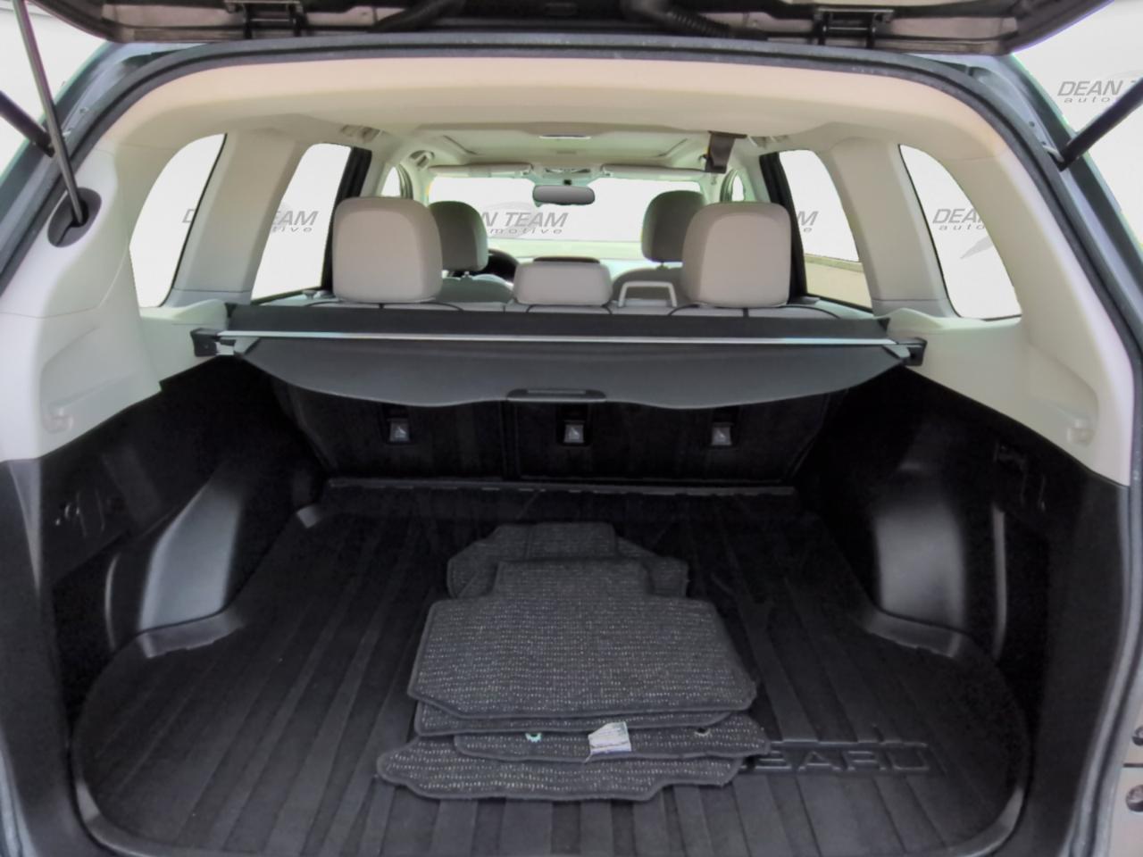 Subaru Forester 4dr CVT 2.5i Limited PZEV 2015