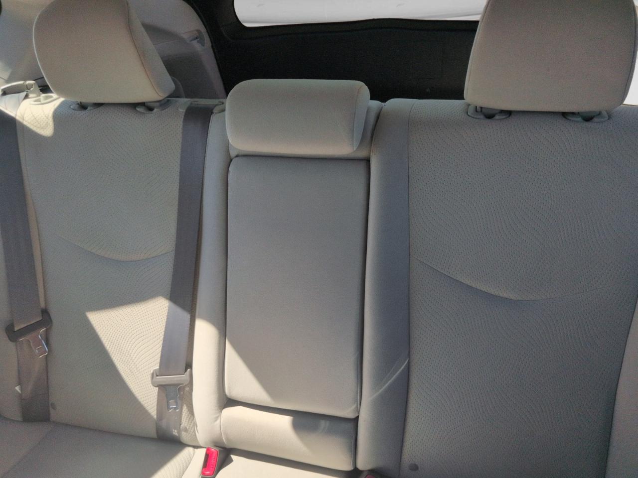 Toyota Prius  2015