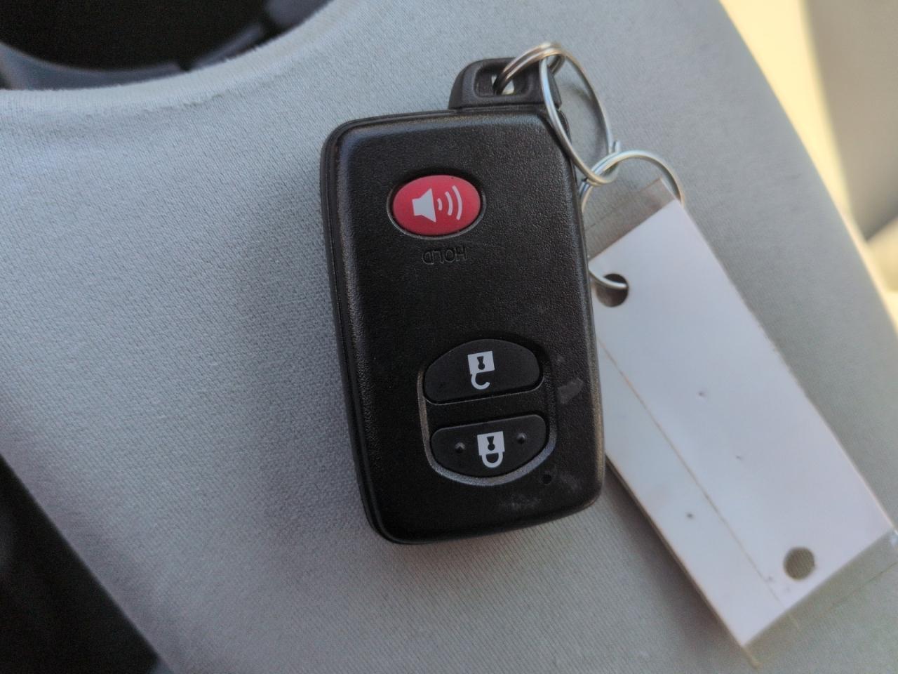 Toyota Prius  2015