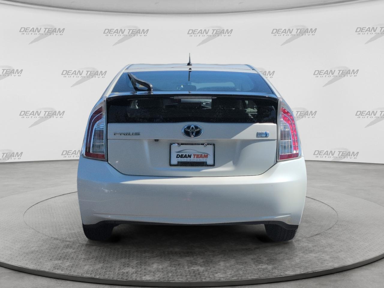 Toyota Prius  2015