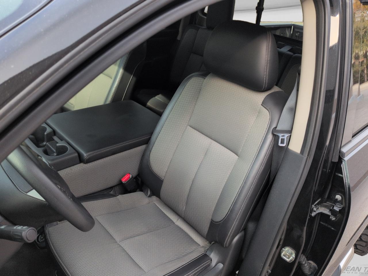 Nissan Titan 4x4 Crew Cab S 2017