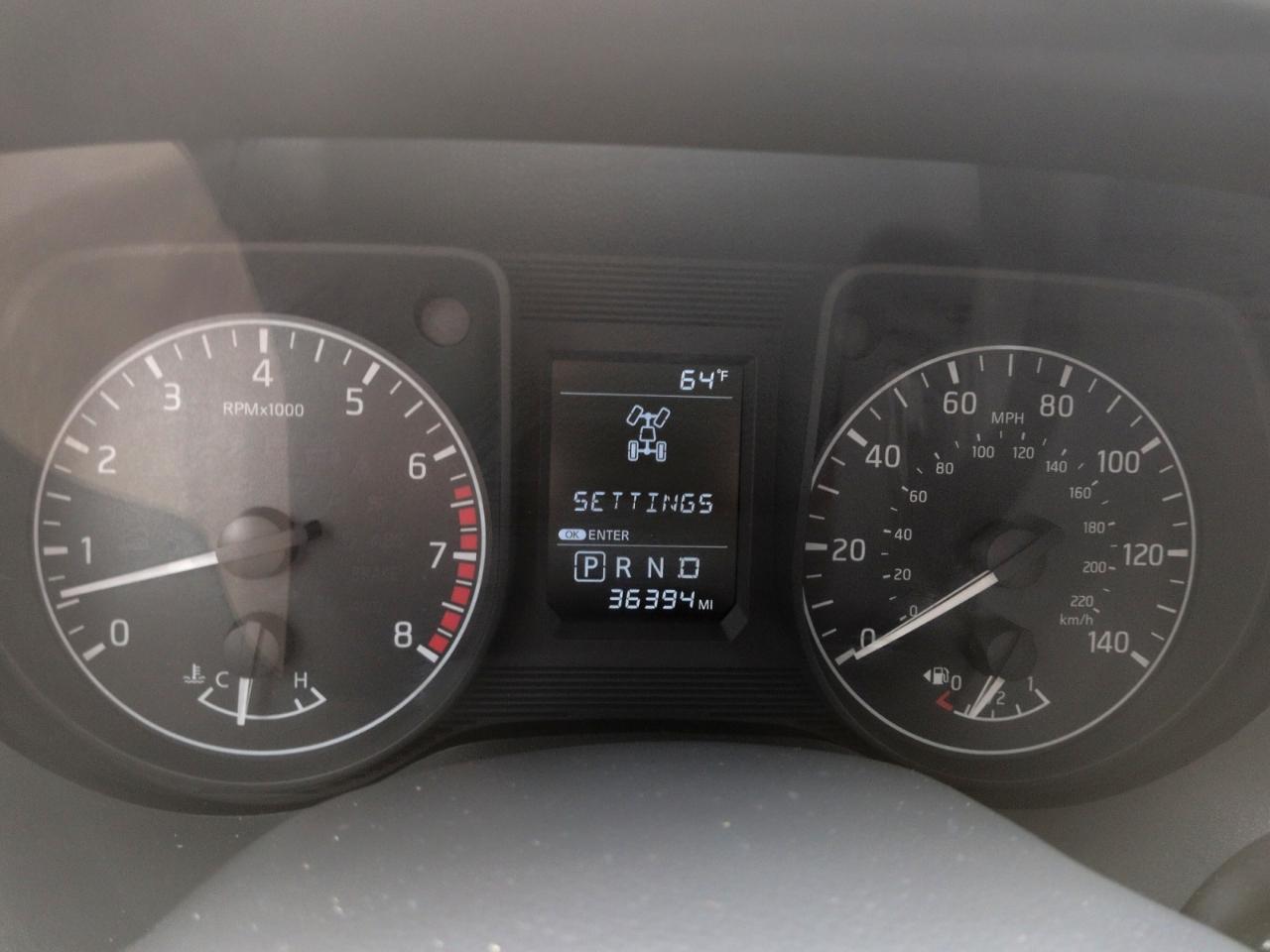 Nissan Titan 4x4 Crew Cab S 2017
