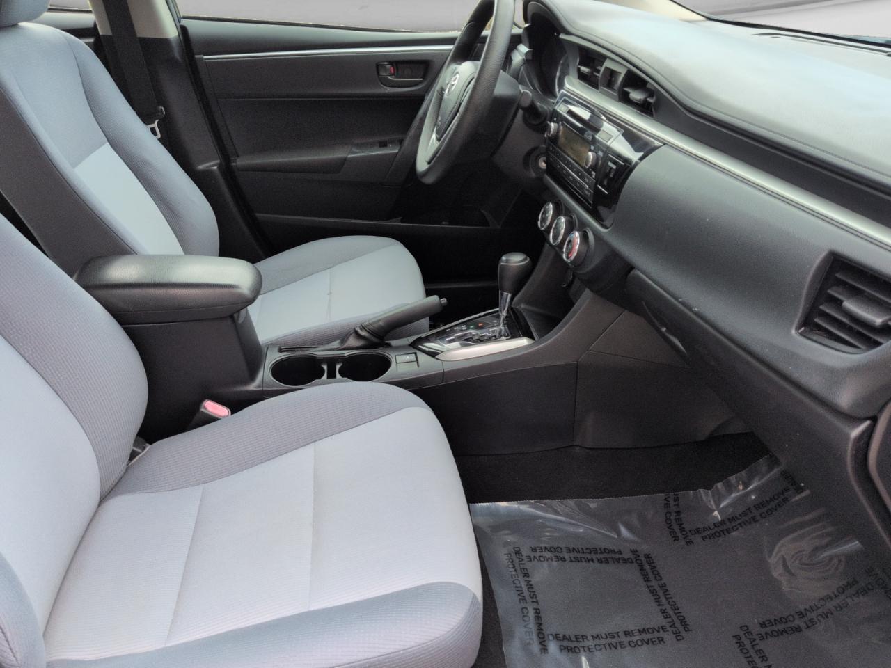 Toyota Corolla  2014