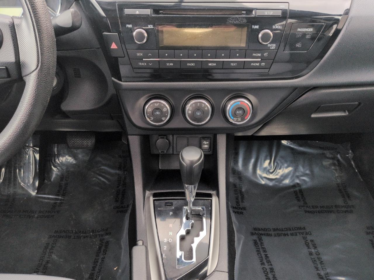 Toyota Corolla  2014
