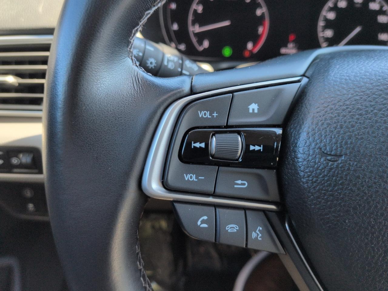 Honda Accord Sedan EX-L 1.5T CVT 2018
