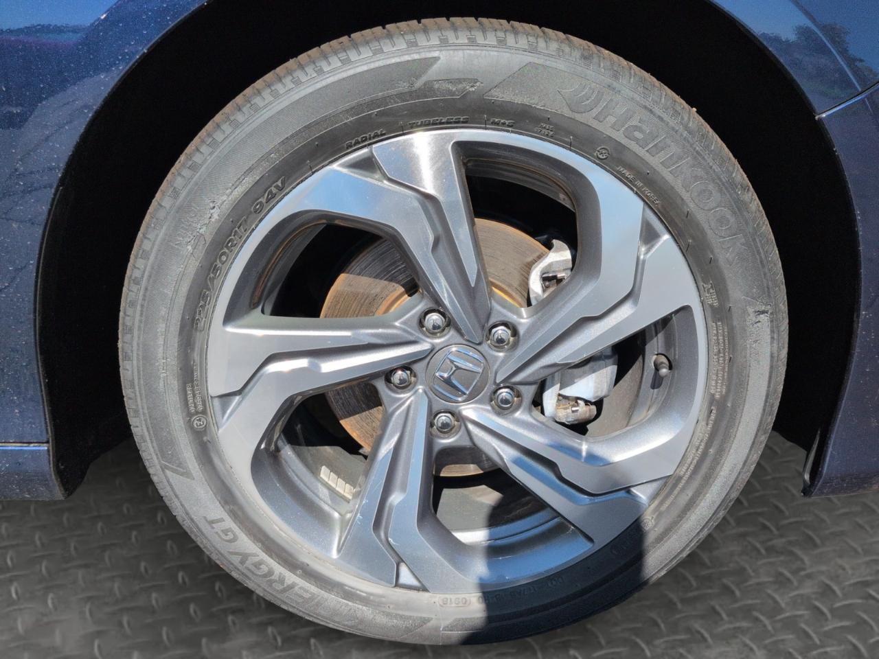 Honda Accord Sedan EX-L 1.5T CVT 2018