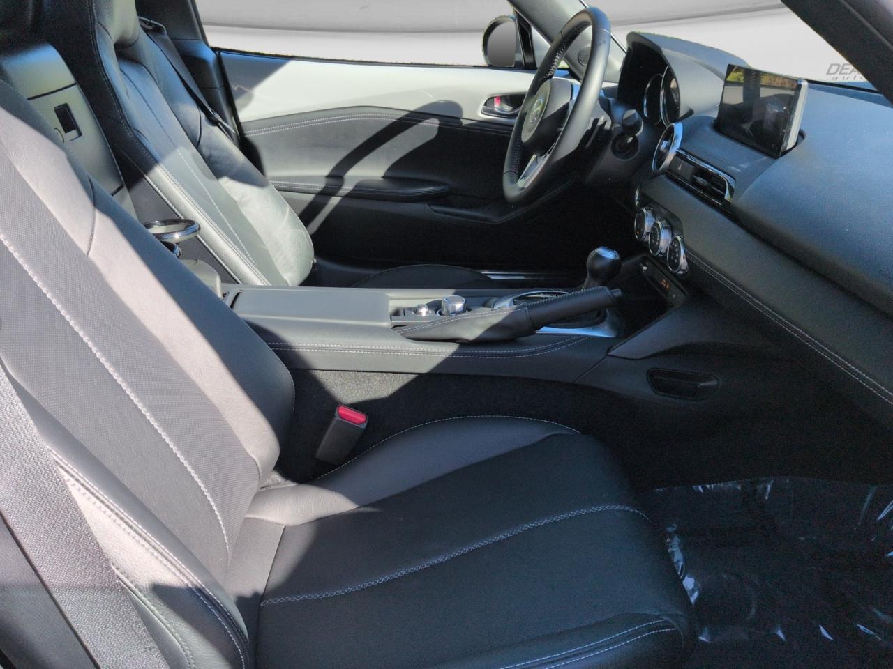 Mazda MX-5 Miata RF Grand Touring Auto 2026
