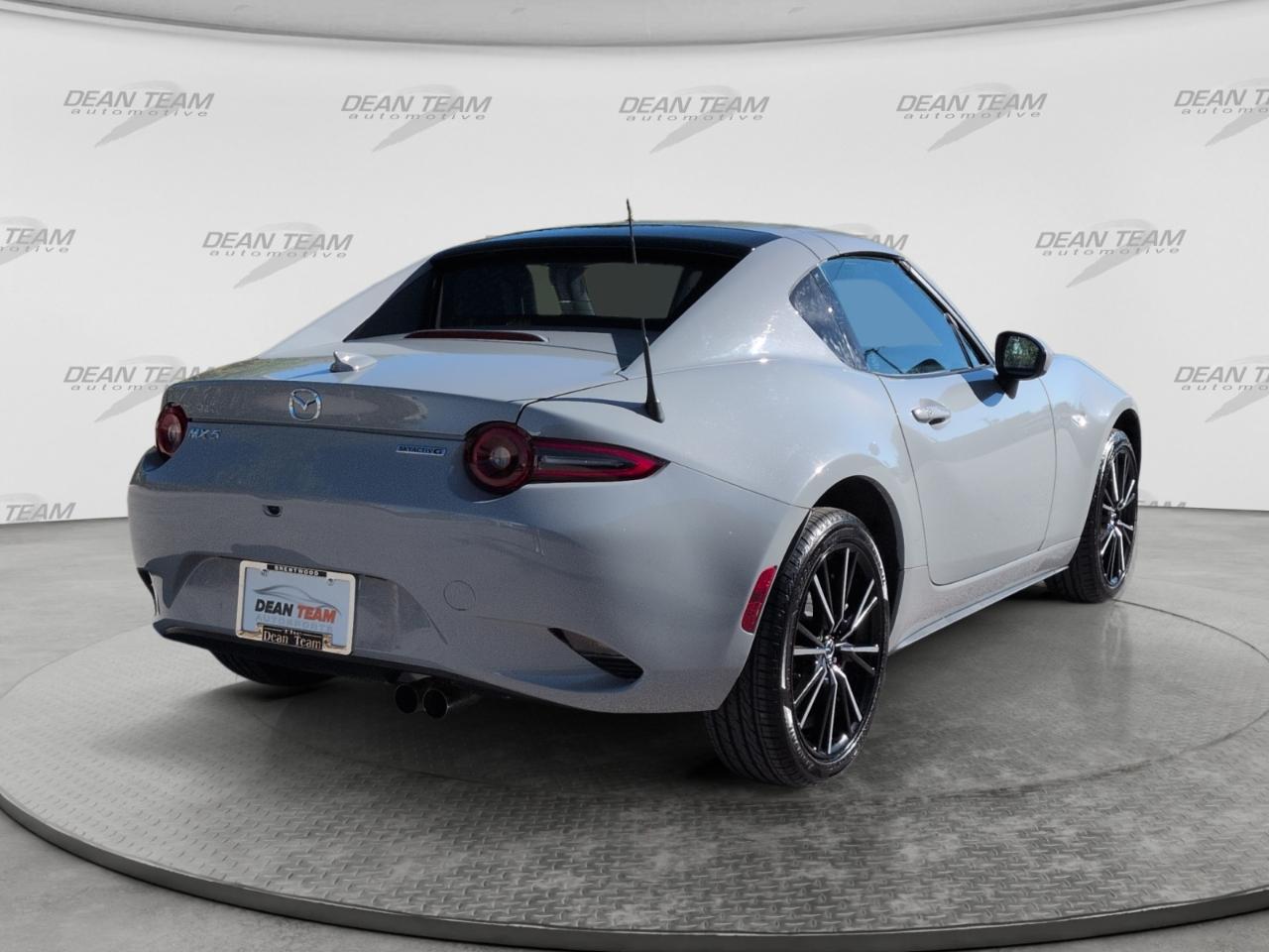 Mazda MX-5 Miata RF Grand Touring Auto 2026