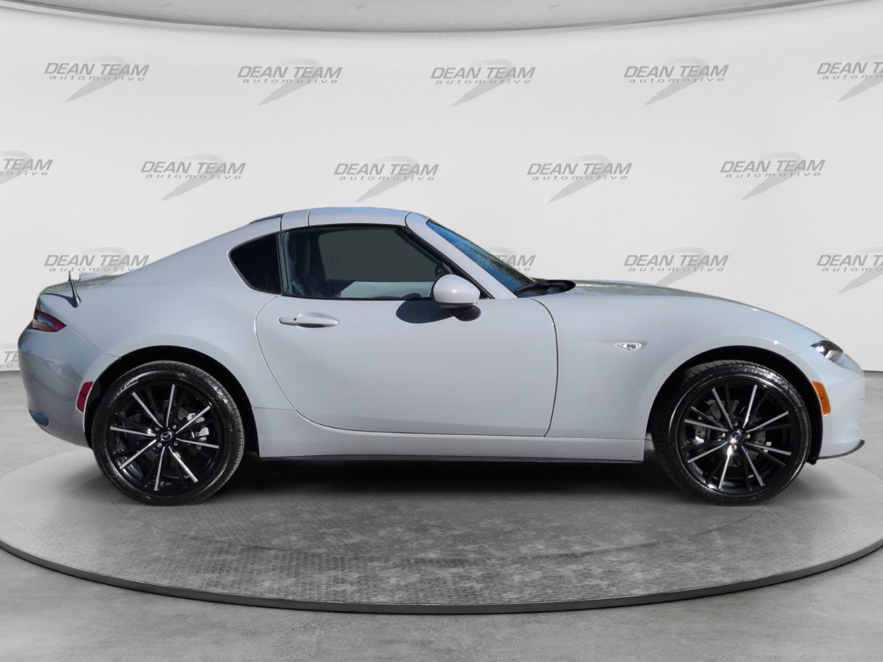 Mazda MX-5 Miata RF Grand Touring Auto 2026