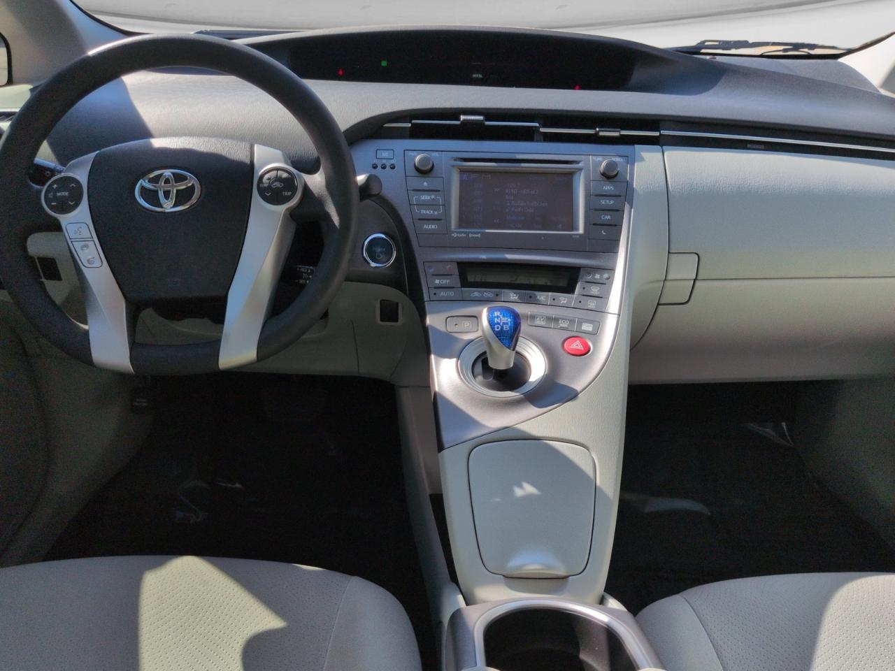Toyota Prius  2014