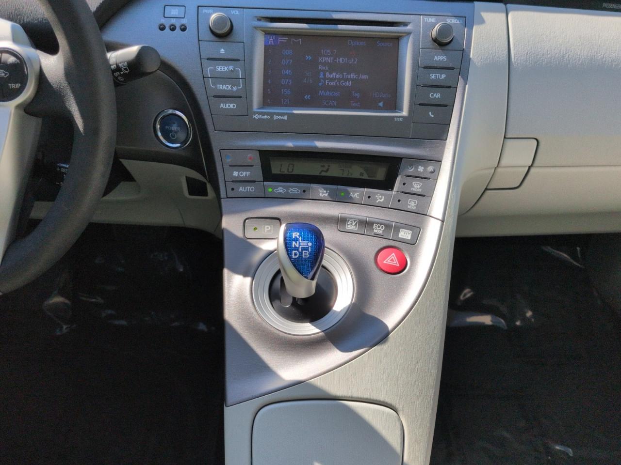 Toyota Prius  2014