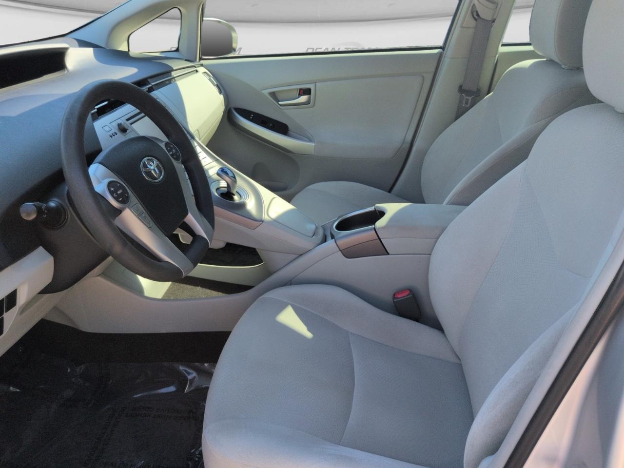 Toyota Prius  2014