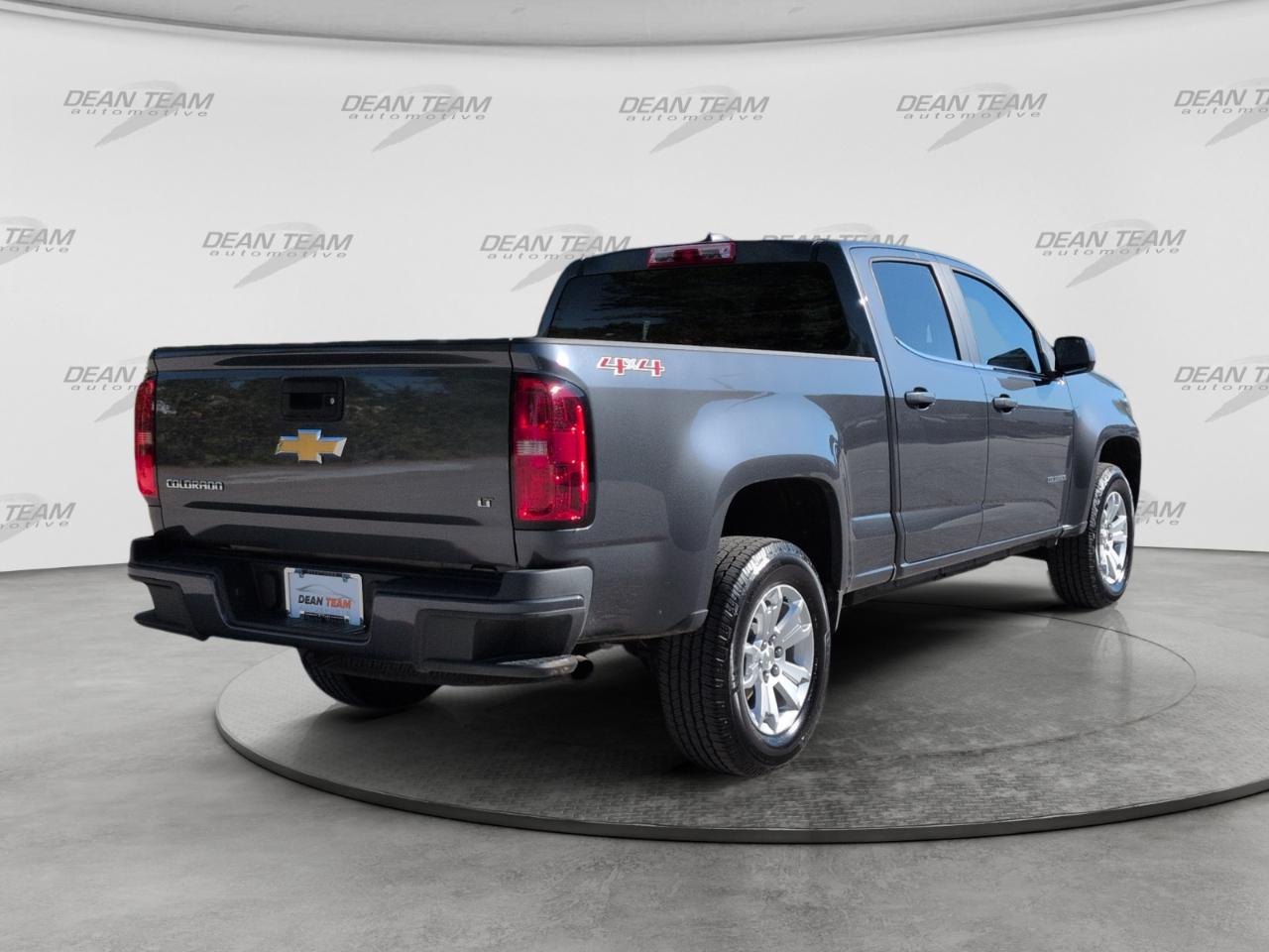 Chevrolet Colorado 4WD Crew Cab 140.5" LT 2016