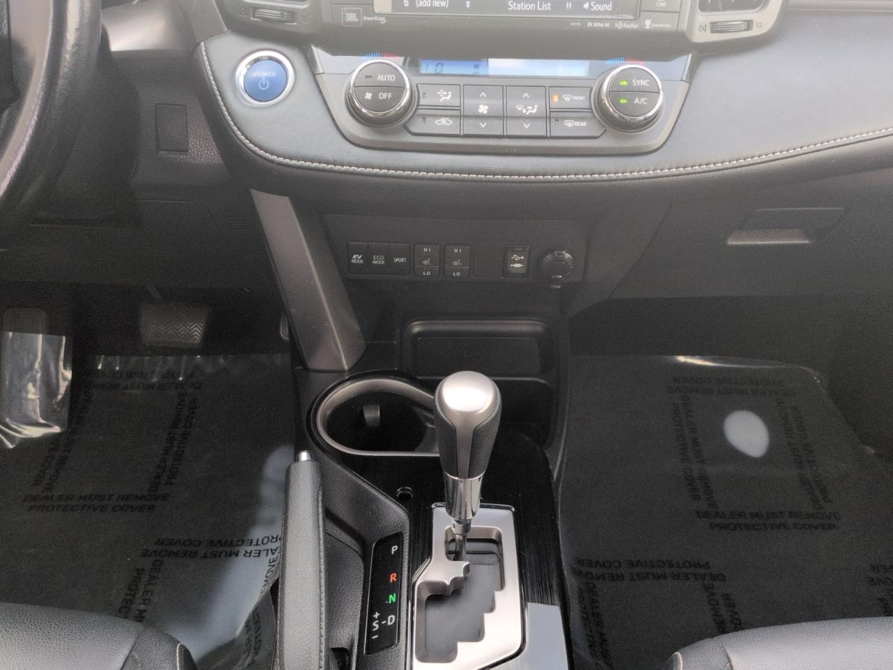 Toyota RAV4 Hybrid Limited AWD 2017