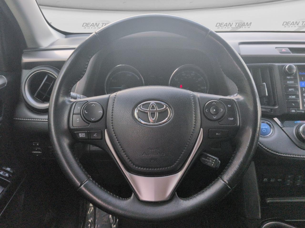 Toyota RAV4 Hybrid Limited AWD 2017