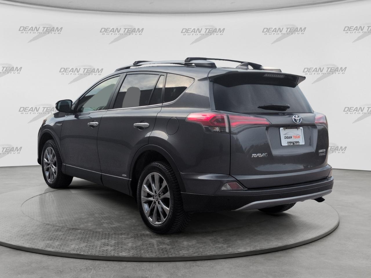 Toyota RAV4 Hybrid Limited AWD 2017