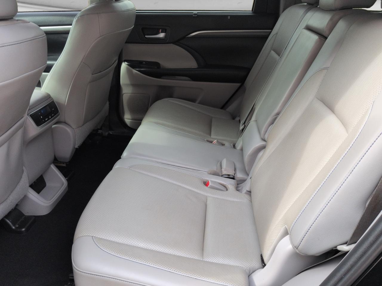 Toyota Highlander  2019
