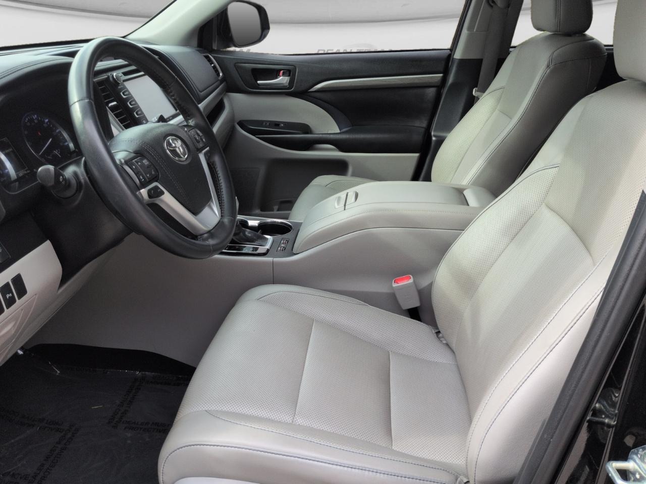 Toyota Highlander  2019