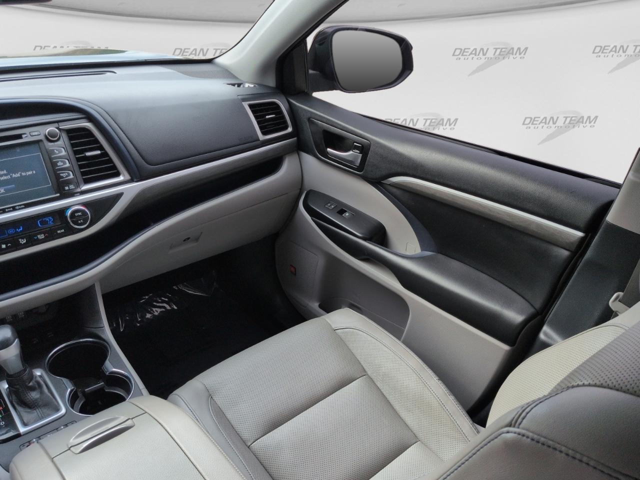 Toyota Highlander  2019