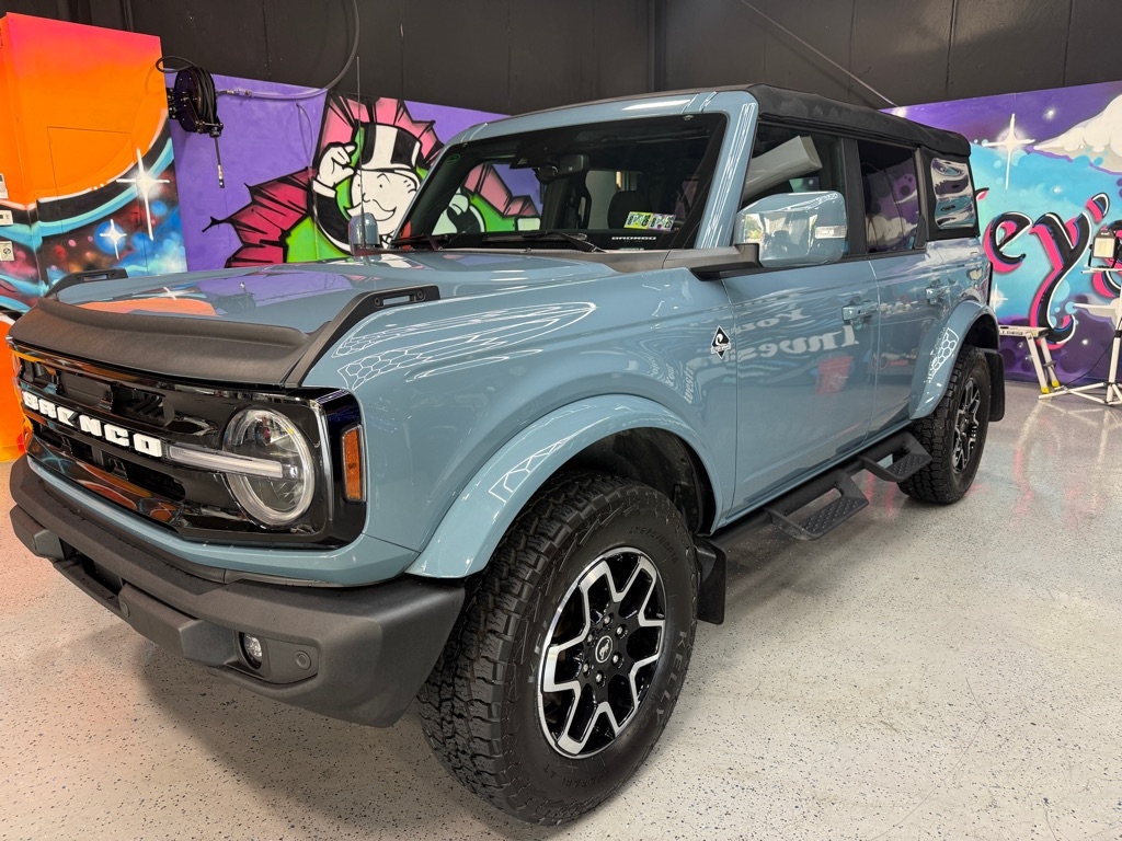 2023 Ford Bronco 4-Door
