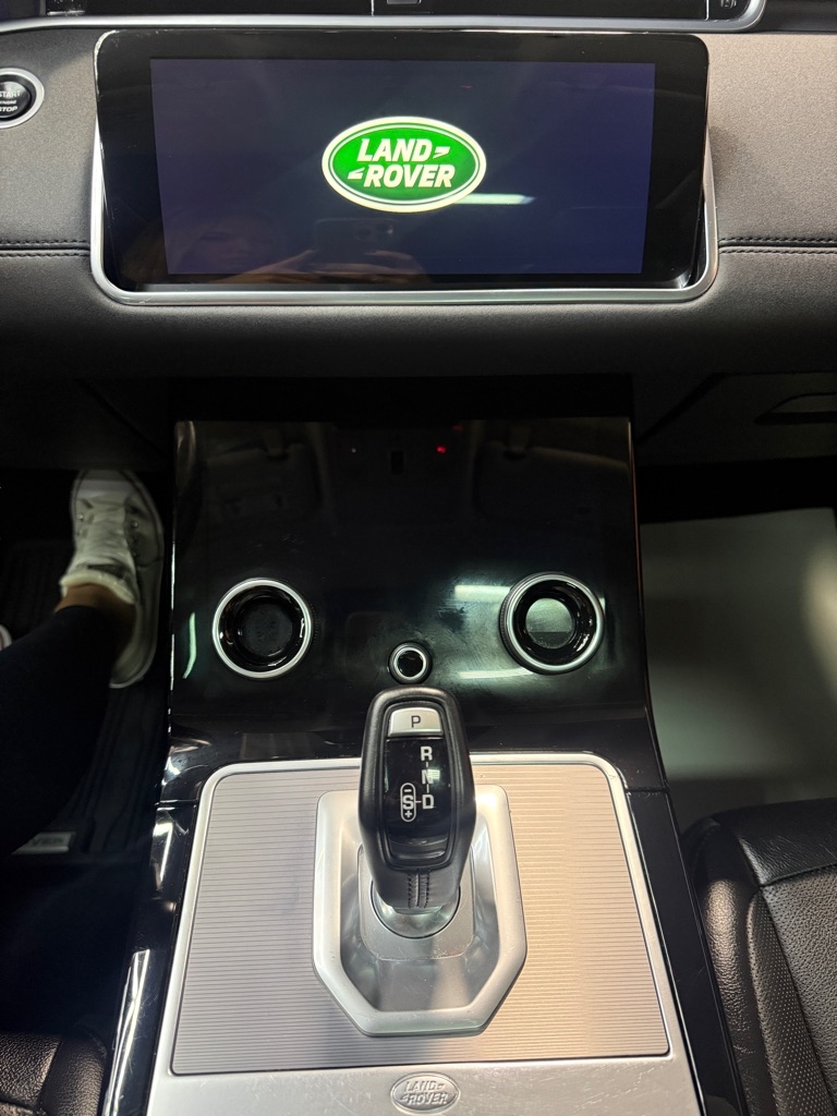 2020 Land Rover Range Rover Evoque SE photo 14