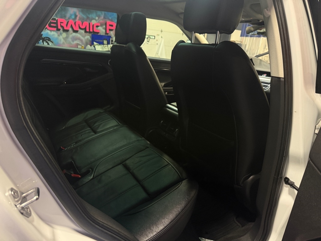 2020 Land Rover Range Rover Evoque SE photo 18