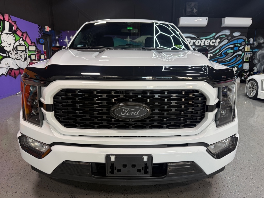 2022 Ford F-150 XL photo 3