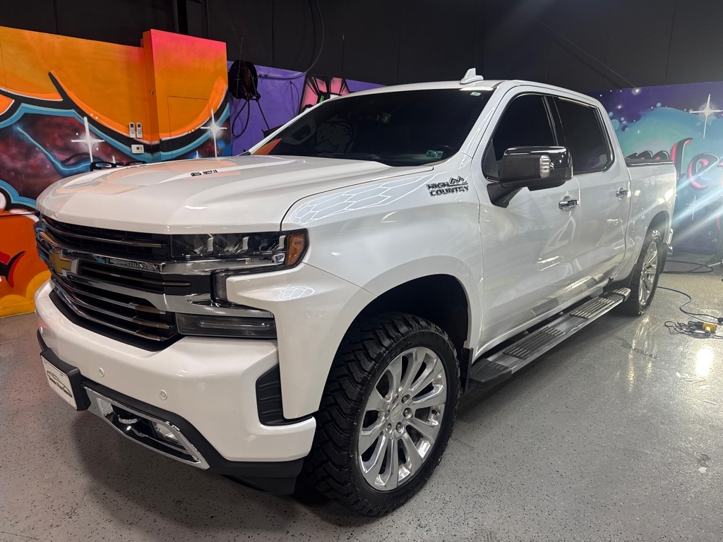 2019 Chevrolet Silverado 1500 High Country Crew Cab 4WD