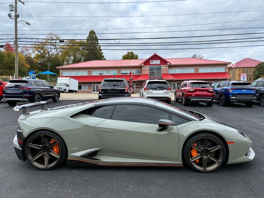Lamborghini Huracan LP610-4 Coupe 2015 Lamborghini Huracan LP610-4 Coupe 2015