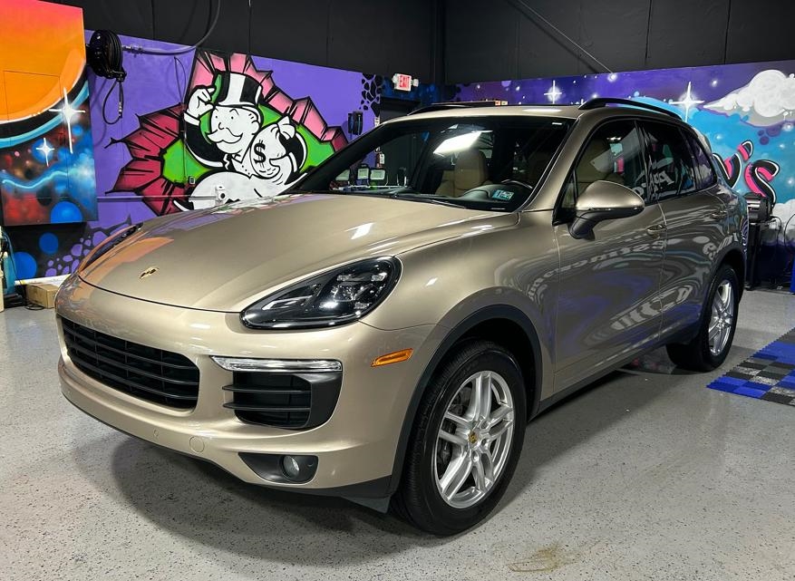 2016 Porsche Cayenne Base