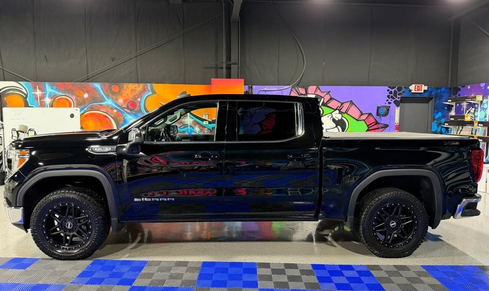 2021 Gmc Sierra 1500 SLE photo 2