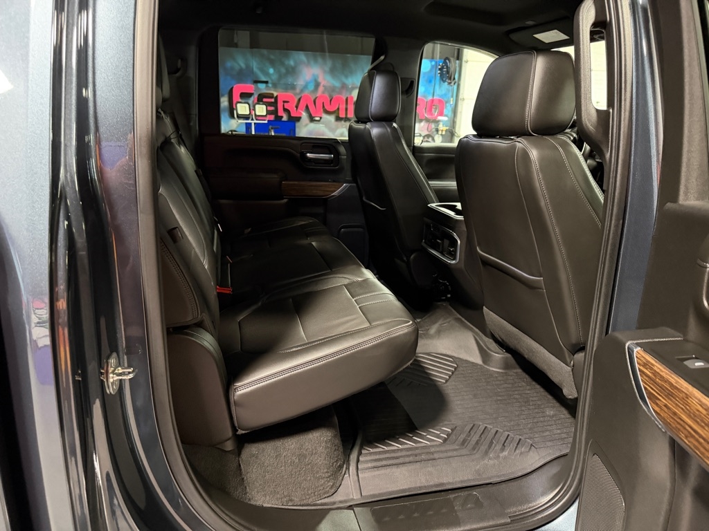 Chevrolet Silverado 2500HD High Country Crew Cab Long Box 4WD 2020