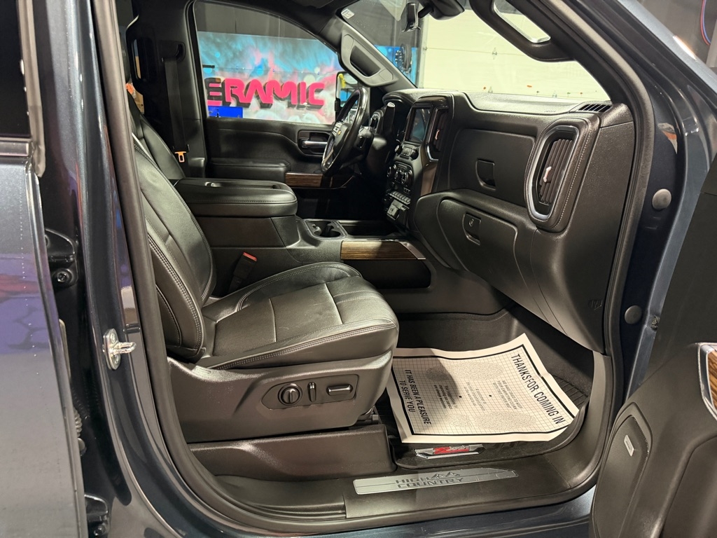 Chevrolet Silverado 2500HD High Country Crew Cab Long Box 4WD 2020