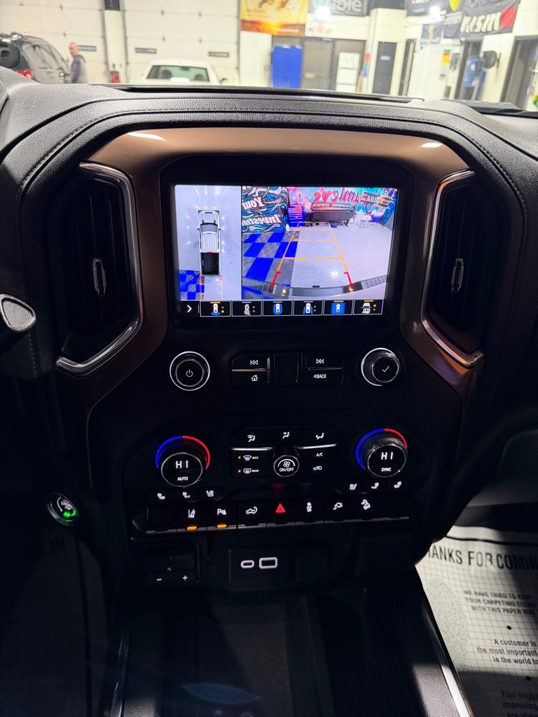 Chevrolet Silverado 2500HD High Country Crew Cab Long Box 4WD 2020