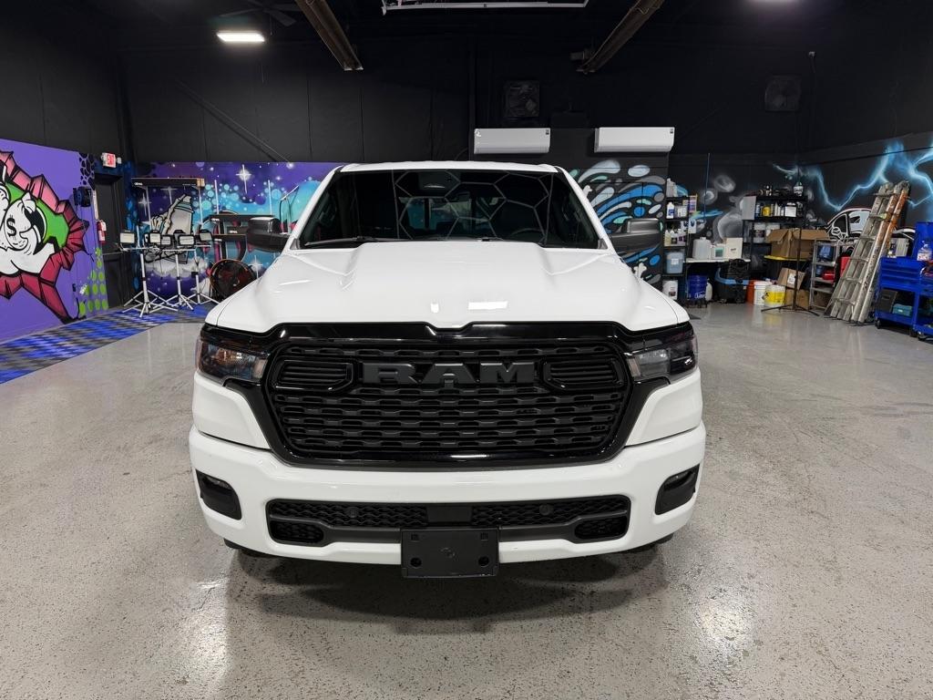RAM 1500 Tradesman Crew Cab SWB 4WD 2025