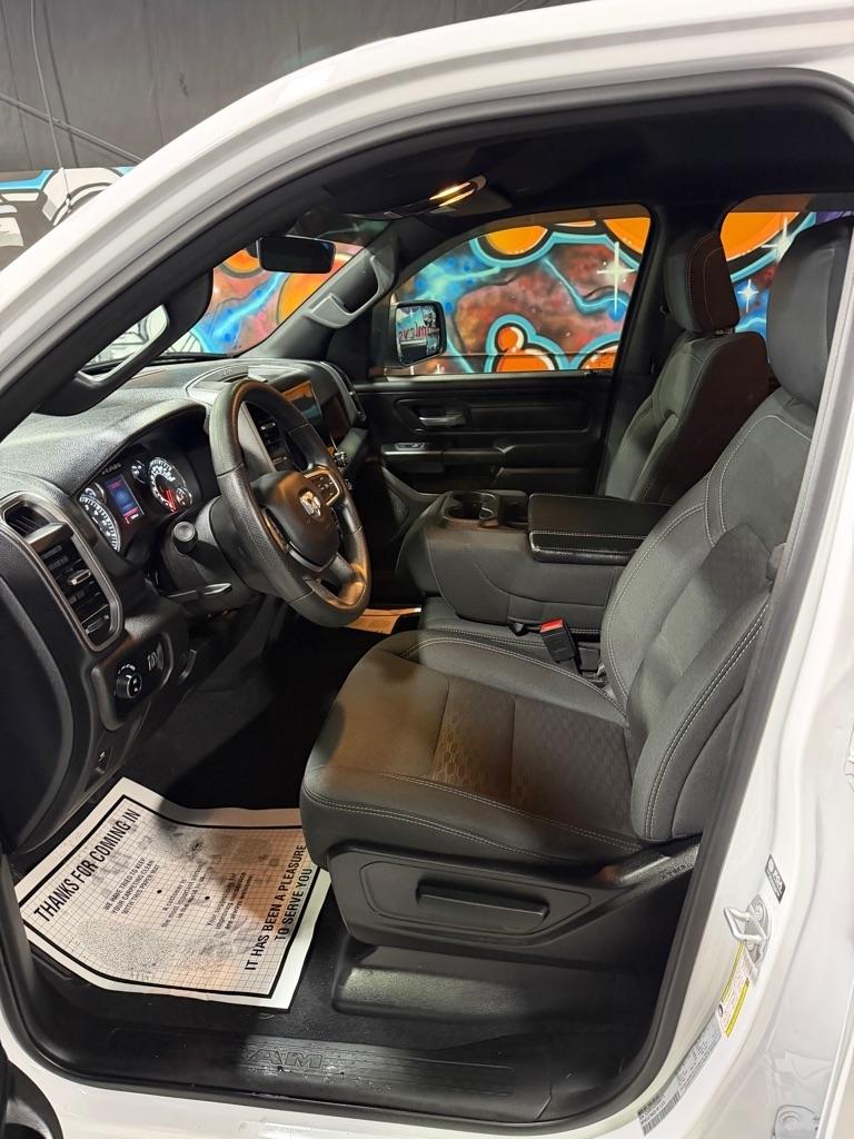 RAM 1500 Tradesman Crew Cab SWB 4WD 2025