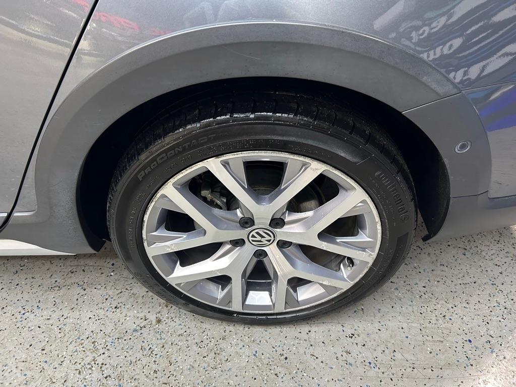 Volkswagen Golf Alltrack TSI SEL 6A 2018