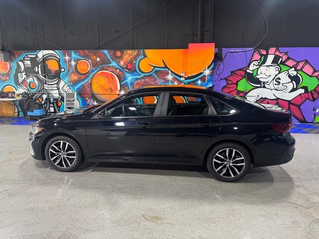 Volkswagen Jetta SE 2025