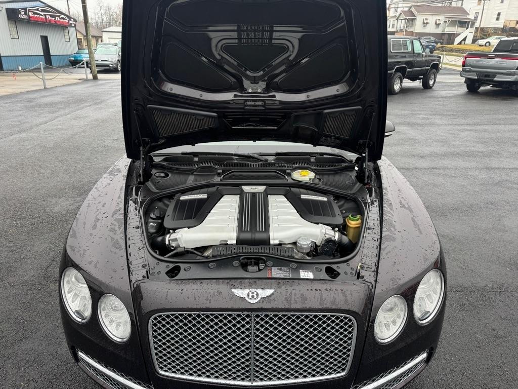 Bentley Continental Flying Spur Sedan 2014