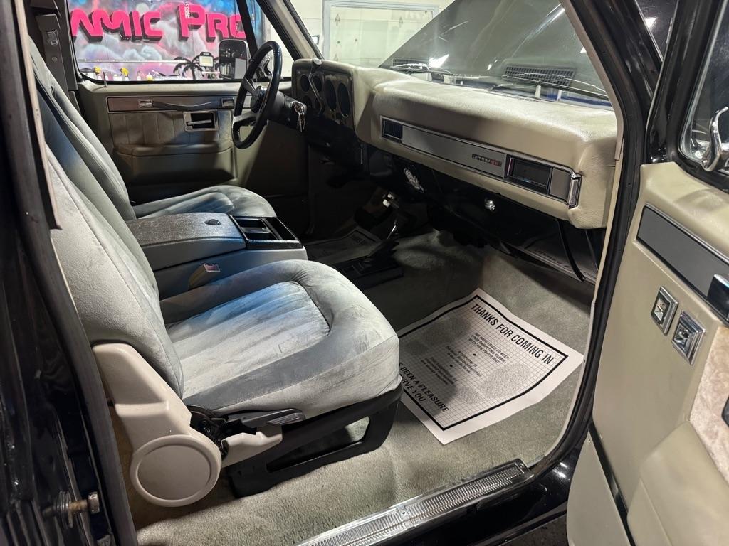 GMC Jimmy 2-Door 4WD 1991