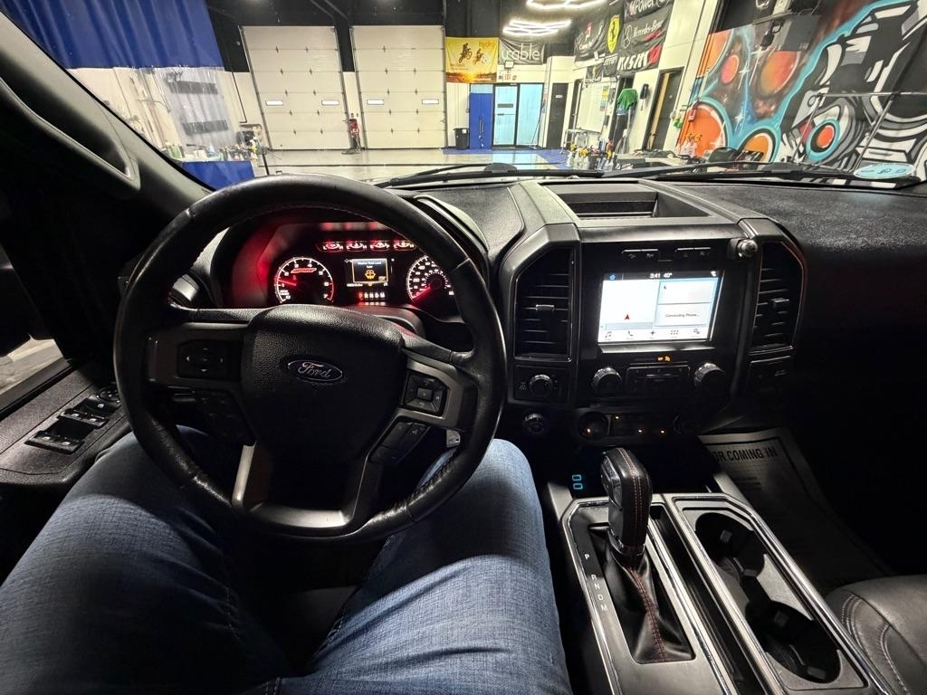 Ford F-150 XLT SuperCrew 4WD 2018